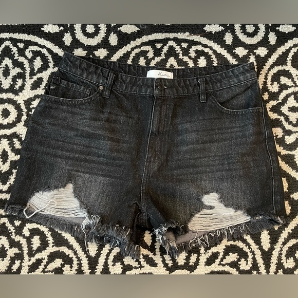 KanCan Shorts - Picture 1 of 4